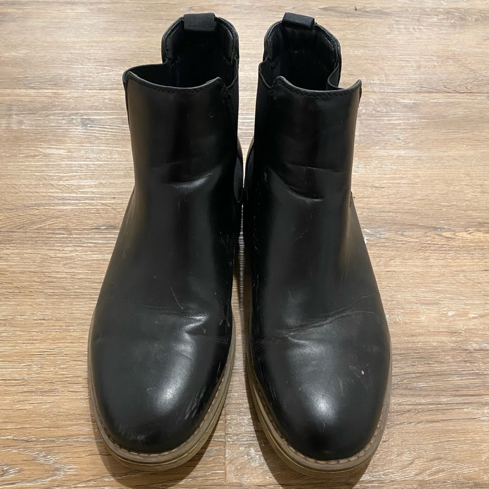 Soft leather men’s boots